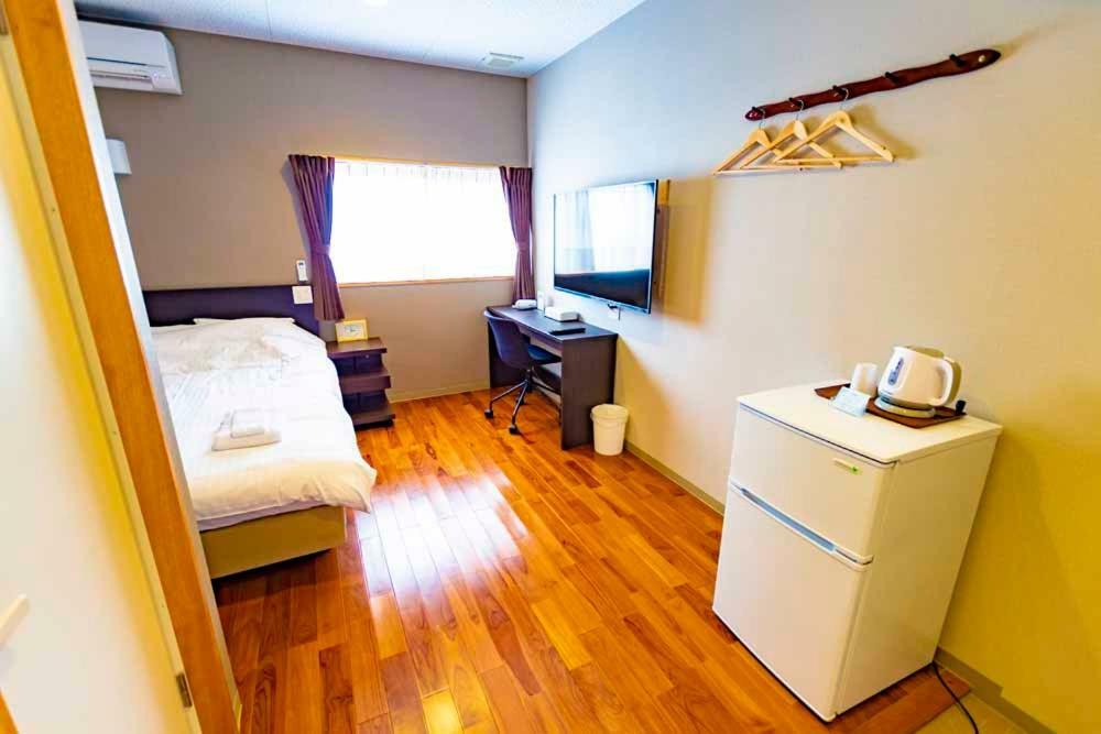 Beach Resort Hotel Kalakaua Onna Εξωτερικό φωτογραφία